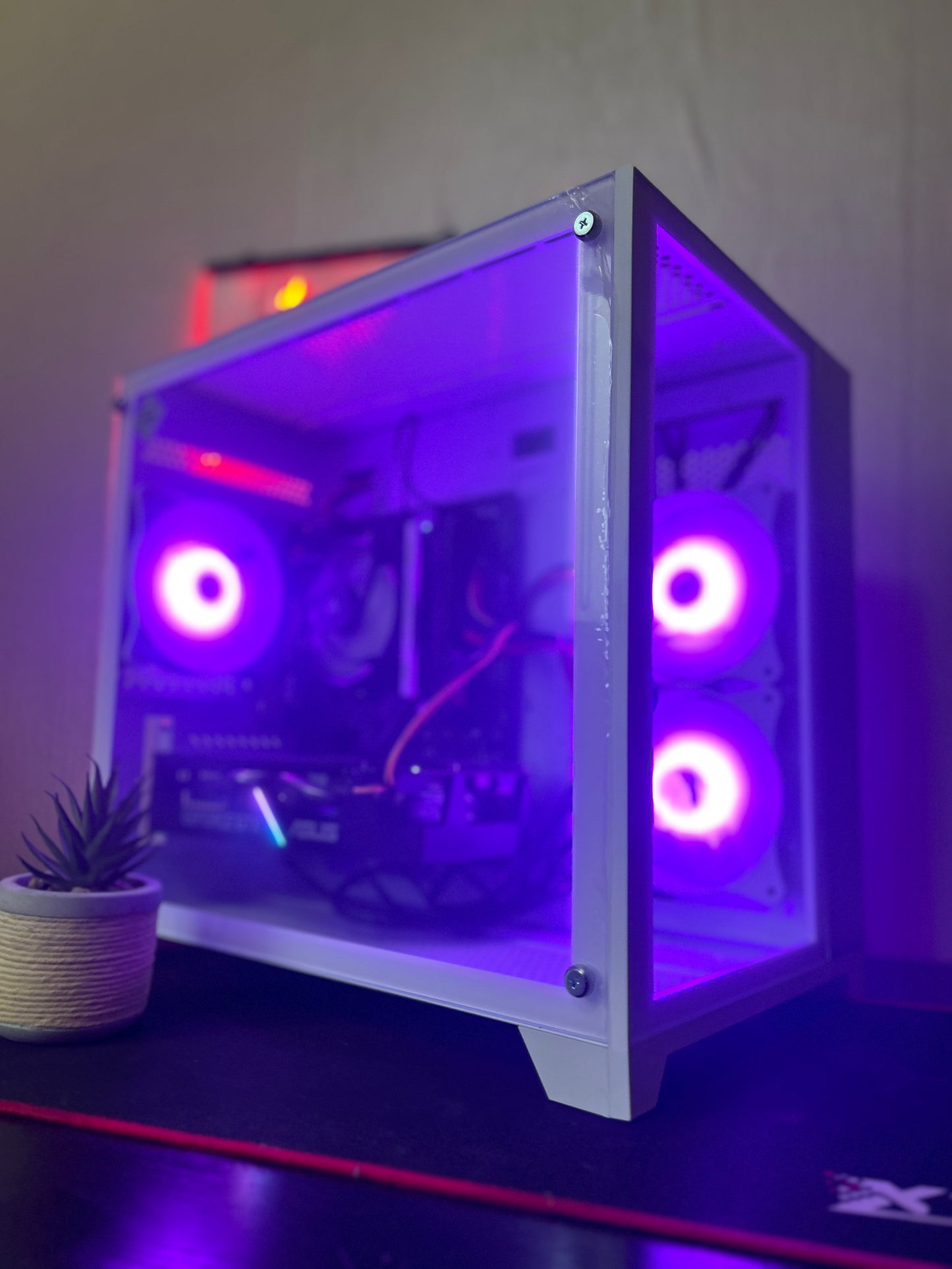 GameFury- Gaming Pc Bundle with 24inch Monitor. Amd Ryzen 5 3600, GTX 1660 6GB , 16Gb Ram , 250GB SSD + 1 TB HHD Windows 11