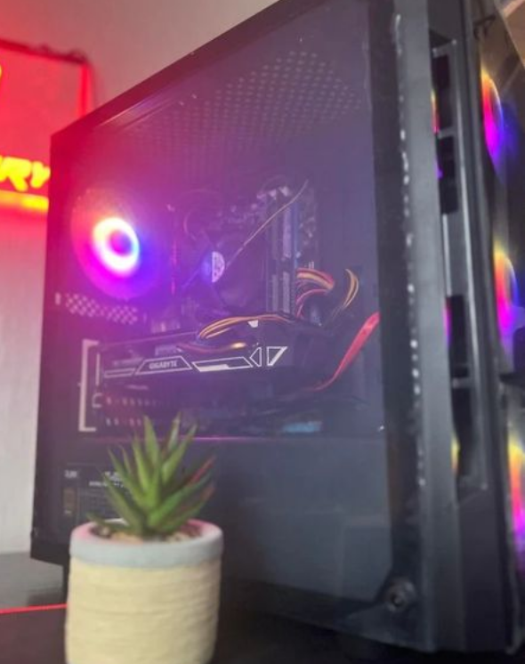 GameFury - Gaming PC – Nvidia GTX 970 4GB – Intel i5 6500 CPU – 16GB RAM – 500W Bronze PSU