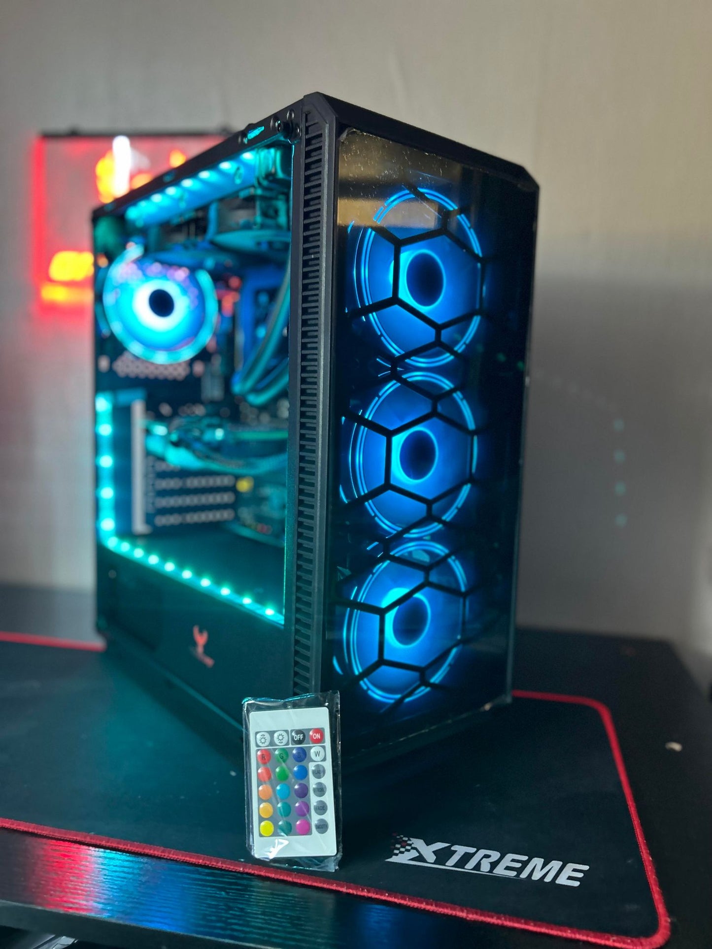 FAST Gaming Pc- AMD RYZEN 7 3800X, RTX 3060 12GB, 32GB DDR4 RAM, 1TB SSD WIN 11