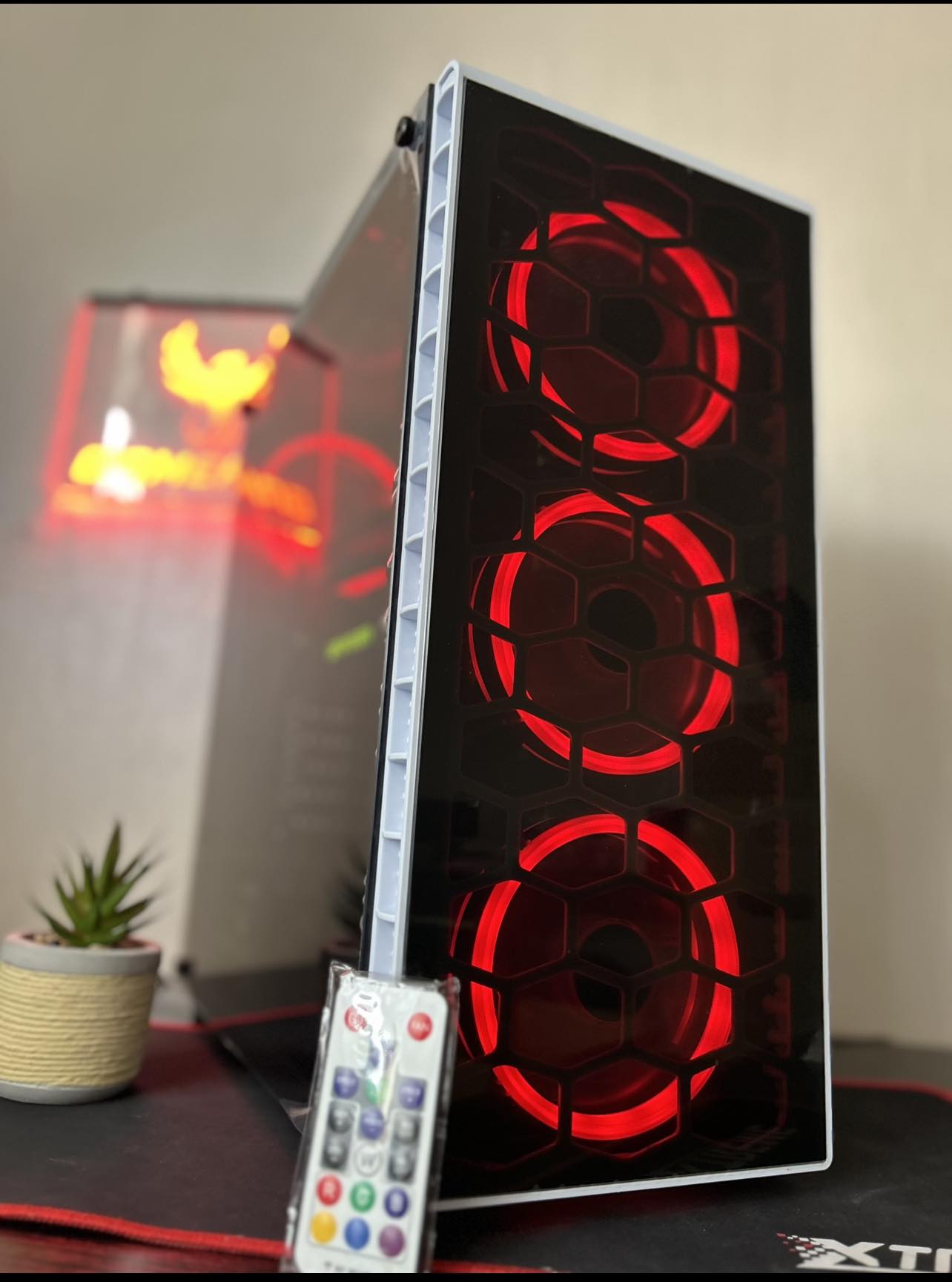 GameFury ™  Gaming PC, Ryzen 3 3200X• RTX 2060  Graphics Card • 16GB DDR4 • 250GB SSD +1TB HHD • 700W PSU • RGB Gaming Case • WIFI • Windows 11