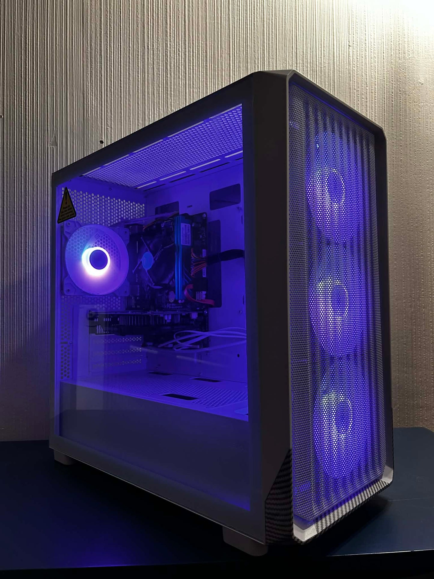 GameFury-Gaming Pc Intel i7 6500, GTX 1070 8GB ,16GB DDR4 Ram ,240GB SSD +1TB HHD Windows 11