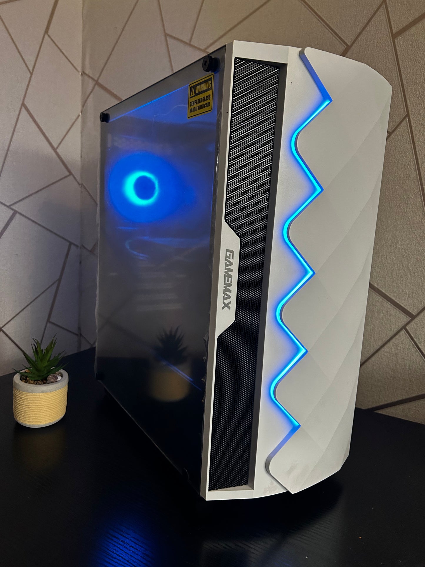 RGB Fast Gaming Pc - Intel i5 12600k 3.7Ghz, RTX 2060 8GB ,16GB Ram ,240GB SSD+1TB HHD Win 11 Pro