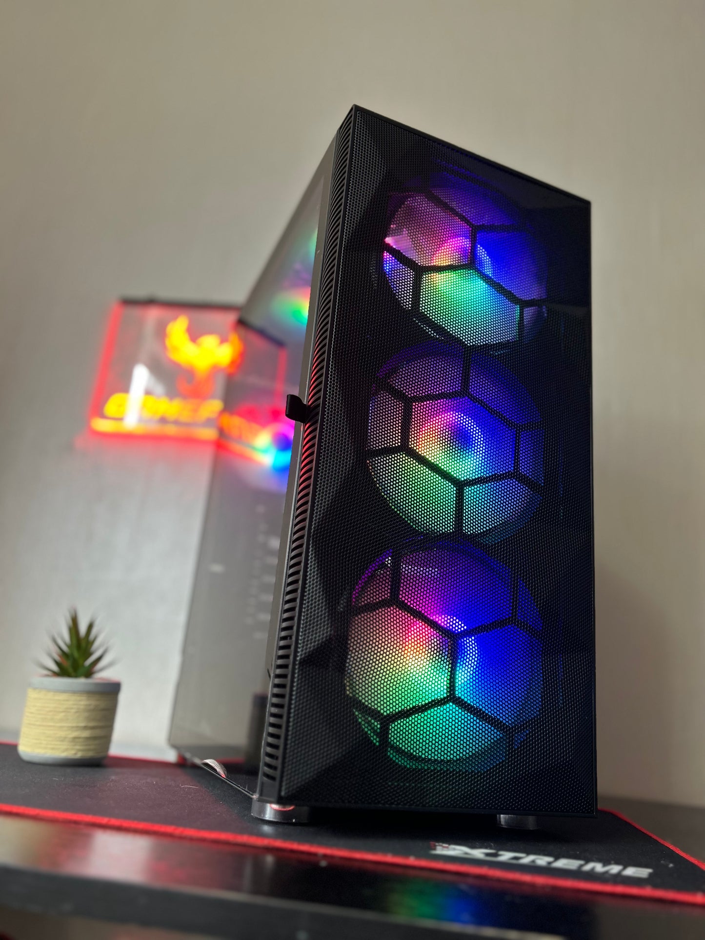 GameFury - Gaming Pc , Ryzen 7 3800X, RTX 2060 8GB  ,16GB Ram , 240GB SSD+1TB Windows 11 Pro