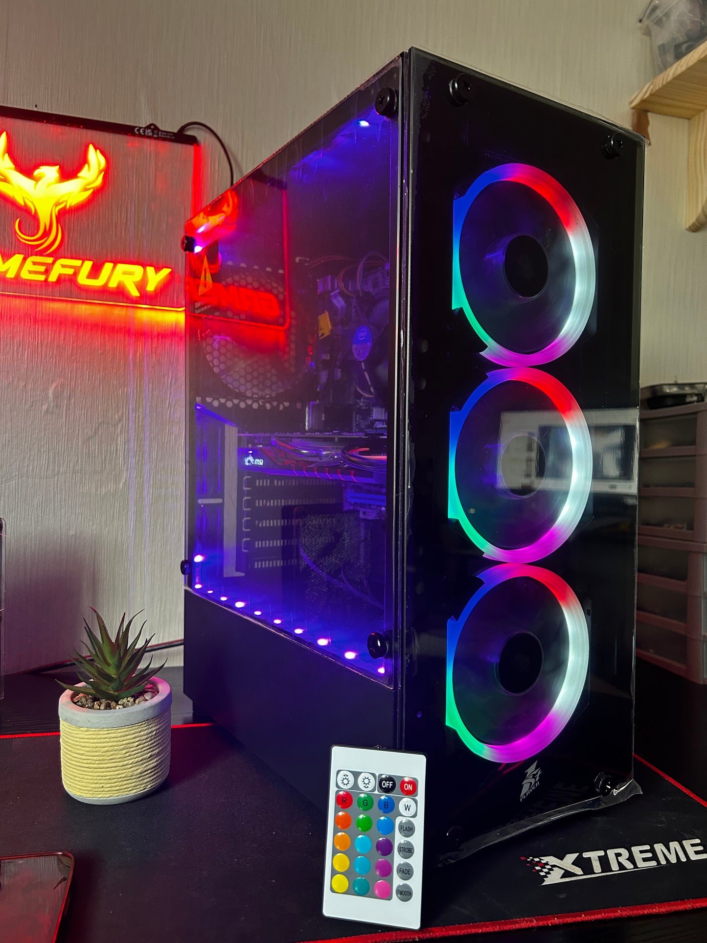 CUSTOMISE YOUR NEW RGB GAMING PC !